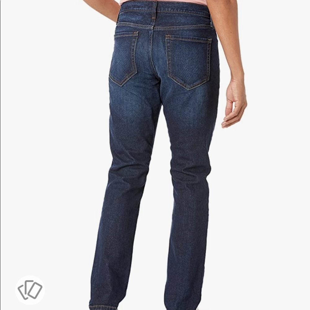 Amazon Essentials Men's Slim-Fit Stretch Jeans 31W 34L